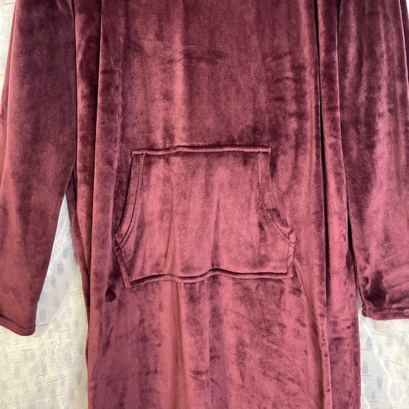 32 Degree Soft..sleep gown with kangaroo pocket L/XL so soft - Picture 5 of 9